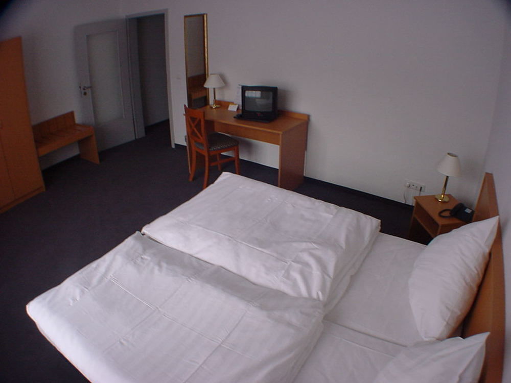 Tm Hotel Duesseldorf Bagian luar foto